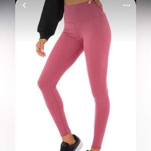 Alo High-Waist Airbrush Leggings in Raspberry Sorbet